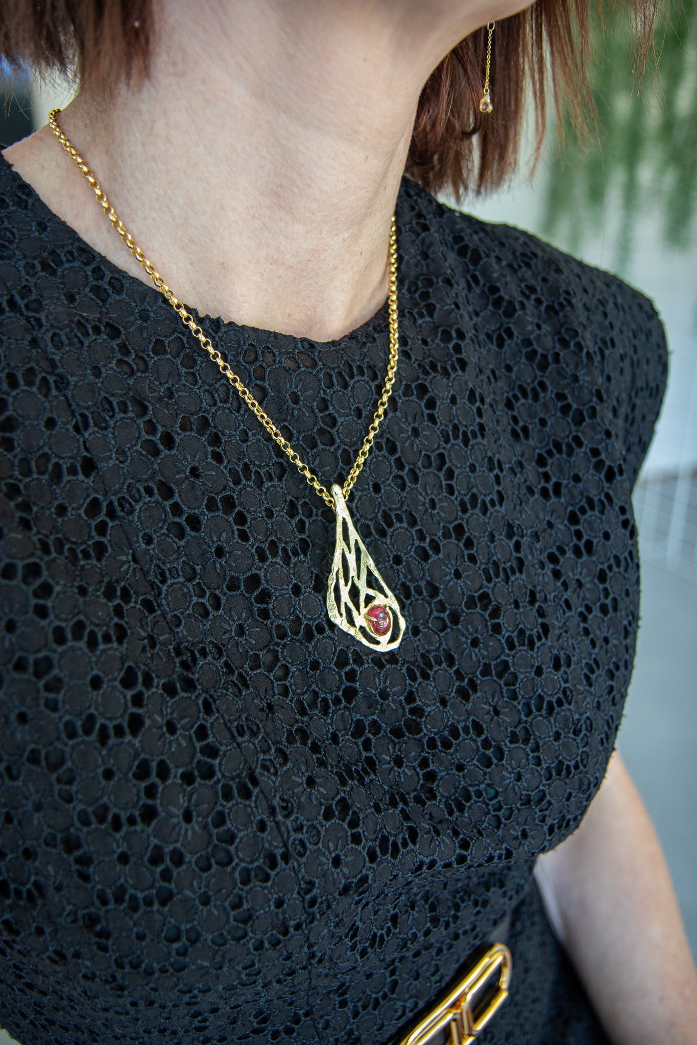 Spread your wings and fly- Gouden hanger met roze tourmalijn